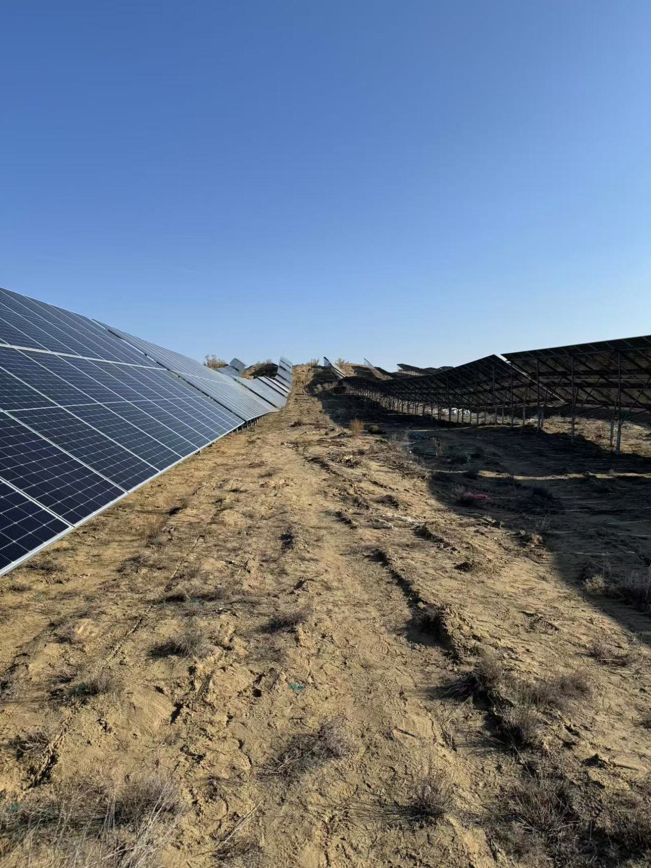 Manas mountain array